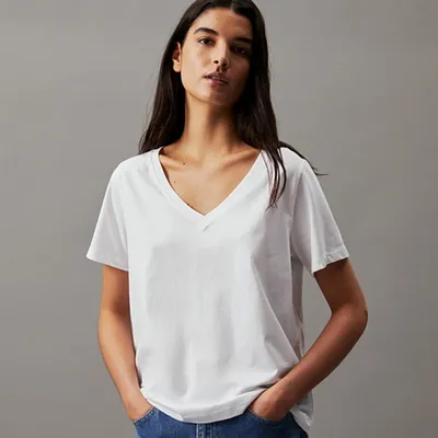 Produktbild von Calvin Klein V-Ausschnitt Frauen T-Shirt weiß