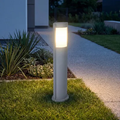 Produktbild von Pollerleuchte oval H: 65 cm IP54 blendarm Aluguss in Silber E27 Wegeleuchte Garten Außenlampe Weg
