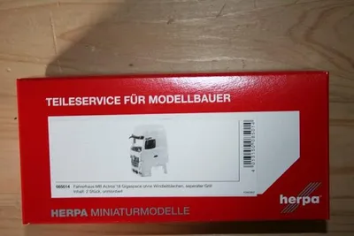 Produktbild von Herpa 085014 - 1/87 Fahrerhaus Mercedes-Benz Actros Gigaspace 2018 ohne Windleit