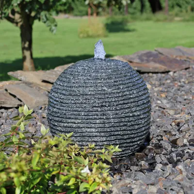 Produktbild von CLGarden Granit Kugelbrunnen GKB30 Komplettset Springbrunnen Quellstein Garten Brunnen Kugel mit LED Beleuchtung 12V Set