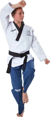 Produktbild von Poomsae Anzug Grand Damen 160