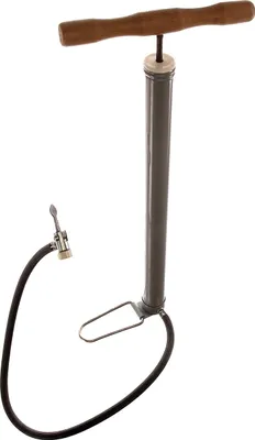 Produktbild von Standluftpumpe grau, mit Holzgriff und Schlauch