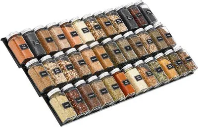 Obrázek produktu pro Unyqoos® Vyjížděcí organizér na koření do zásuvky a skříně, nastavitelný rozsah 33–66 cm, šikmý, 4 úrovně, plast, kapacita pro 56 skleniček s kořením, multifunkční