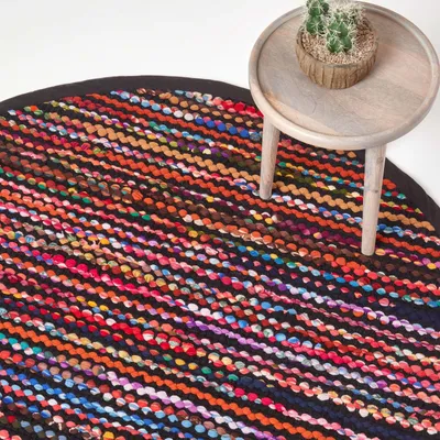 Produktbild von HOMESCAPES Runder Flickenteppich Folk 150 cm – handgewebter Chindi-Teppich bunt gestreift