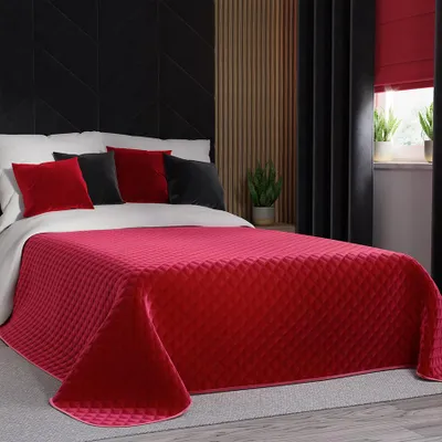 Produktbild von VELVI Dekorative Tagesdecke - intensives Rot, gesteppt - 220x240cm
