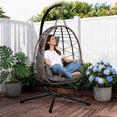 Produktbild von Hängesessel mit Gestell, Grau | Maximale Tragkraft 165 kg, Rattan Gestell, Dicke Kissen, Für Indoor Outdoor, Ideal für Wohnzimmer, Balkon und Garten