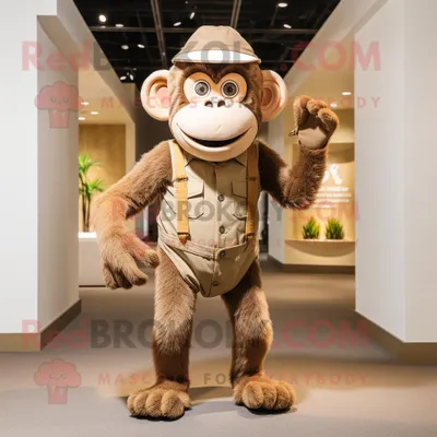 Produktbild von Beiger REDBROKOLY Affen Maskottchen Kostüm charakter bekleidet mit Latzhose und Hüten