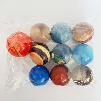 Immagine prodotto di 10 palline antistress a forma di pianeti, stampa nitida, morbide, resistenti, con un sistema solare decorativo, 63 mm