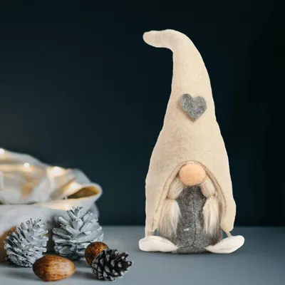 Produktbild von Weihnachtlicher skandinavischer Zwerg – 4 verschiedene Modelle – 28 cm