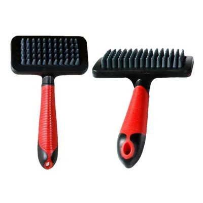 Produktbild von Karlie Massagebürste - Hundebürsten - Gummi - Rot/Schwarz - 19x12x4 cm