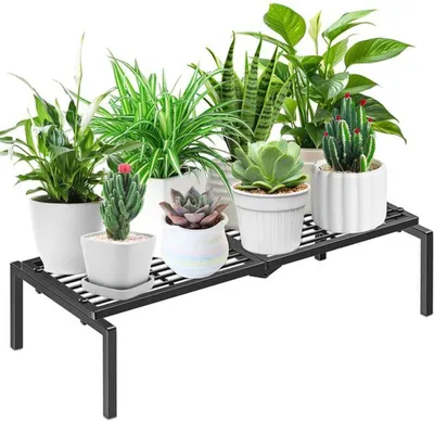 Produktbild von Metallenes Blumenrek für Innen- und Außenbereich mit Einlagsdesign