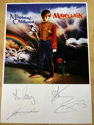 Obrázek produktu pro Marillion - Misplaced Childhood - A4 - Podepsaný plakát - 21x30 cm