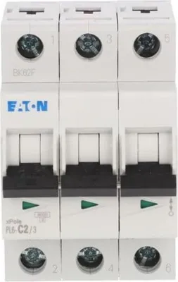 Image de Disjoncteur 3P C 2A 6kA AC PL6-C2/3 286596