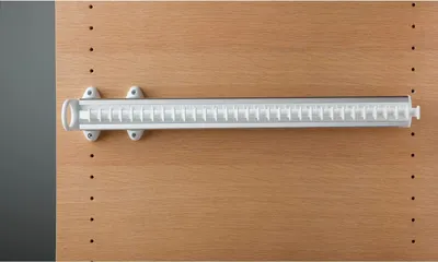 Produktbild von SERVETTO Self System Krawattenhalter Modell A Aluminium/Kunststoff weiß