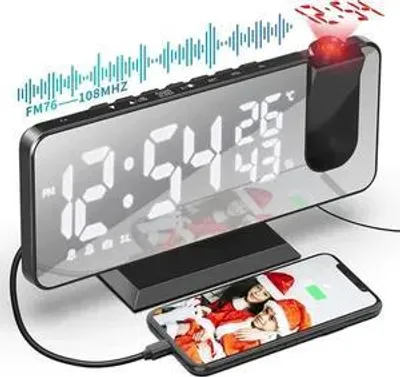 Produktbild von Projektionswecker mit 180° Projektor & USB-Anschluss,Digitalwecker mit Dualalarm,12/24 Std. Anzeige,4 Helligkeitsstufen,ideal für Schlafzimmer & Büro