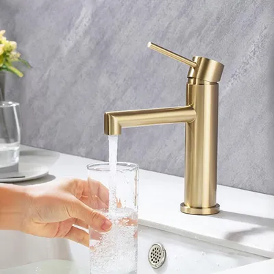 Goldene Waschtischarmatur, Einhebelmischer, Edelstahl, 1 Stück