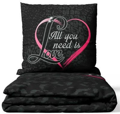 Produktbild von Mikrofaser Bettwäsche 4- teilig Set 135x200cm Schwarz Herz mit Reißverschluss