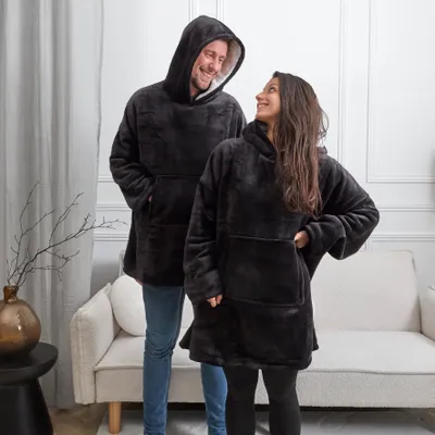 Produktbild von Schwarzer, mit Sherpa gefütterter Hoodie