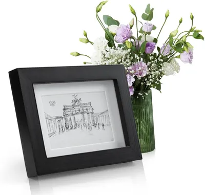Obrázek produktu pro Rám na fotografie, rozměry 15 x 10 cm, černý, vyrobený z dřeva, vhodný do kanceláře, možnost umístění na stole nebo zavěšení na zeď, s kvalitním sklem a paspartou