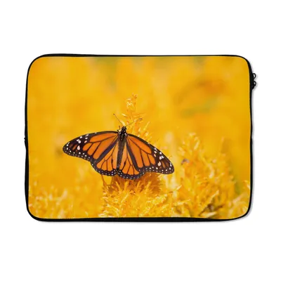 Produktbild von MuchoWow® Laptop Hülle 14 ZollMonarchfalter Laptoptasche - Laptoptasche - Stoßsicher - Schutzhaube