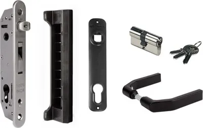 Image de Kit Locinox pour portails et portillons : serrure à crochet FORTYLOCK 92 mm (100% INOX, profil min. 40 mm), gâche, poignée plastique noire, insert de cylindre 27/27