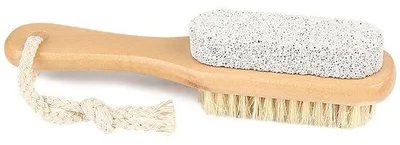 Productafbeelding van Twee voetenschraapborstels van natuursteen – een houten borstel voor het verwijderen van dode huid, eelt en verhoornde huid, een voetverzorgingsapparaat, een douche- en badborstel
