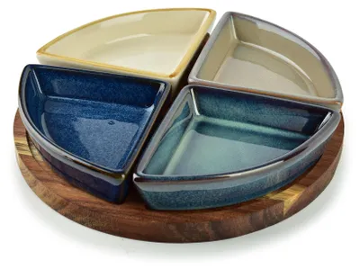 Obrázek produktu pro Servírovací prkénko z akáciového dřeva Allesken Modern Kitchen, průměr 21,5 cm + 4 misky 13,5 x 9,5 x 3 cm, objem 95 ml, barevné, 5dílná sada