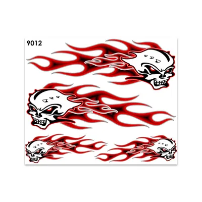 Immagine prodotto di Teschio adesivo con fiamme 20 x 24 cm