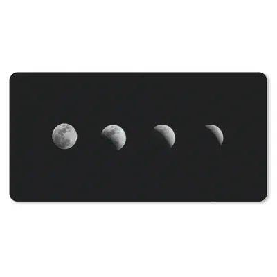 Produktbild von MuchoWow® Schreibtischunterlage Schwarz - Weiß - Mond - Mondphase - Weltraum 80x40 cm - XXL Mauspad - Gaming Mauspad