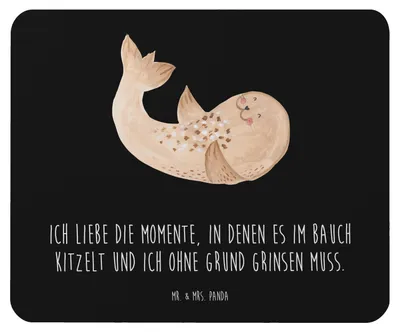 Produktbild von Mr. & Mrs. Panda Mouse Pad Robbe Liegen - Schwarz - Geschenk, Lustige Sprüche, Seehund, Mousepad, Ostsee, Mauspad, pc, Strand, laptop, Freude, Nordsee, computer