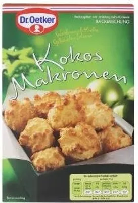 A box of Dr. Oetker Kokos Makronen baking mix, with a picture of the finished cookies on the front.