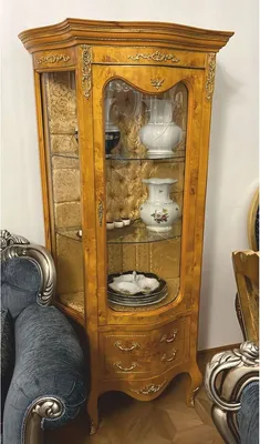 Barock Vitrine Glasvitrine Vogelaugenahorn Gold Messing