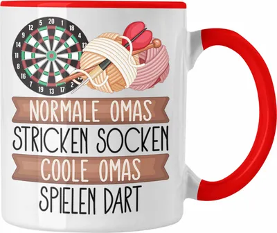 Produktbild von Trendation - Darts Oma Tasse Geschenk Normale Omas Stricken Socken Coole Omas Spielen Dart (Rot)