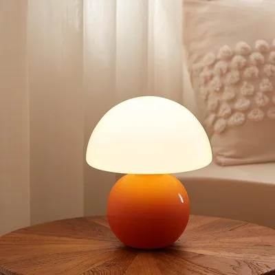 Immagine prodotto di Lampada da comodino in Vetroceramica - 19×12×21 cm - Miniaturizzata - Graziosa lampada arancione - Moderna forma a fungo - Decorazione per il soggiorno