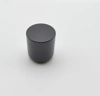 Produktbild von Schwarzer, matter Möbelknopf aus Zamak, Durchmesser 25 mm – ideal für Küche und Badezimmer