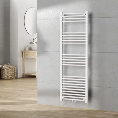 Zdjęcie produktu dla Grzejnik ręcznikowy 'Voss' z 24 prętami stalowymi 140 x 50 cm Biały
