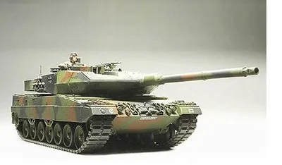 Produktbild von Tamiya 35271 - 1/35 Bundeswehr Leopard 2A6 - Neu