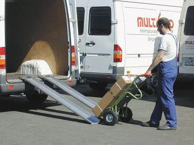 Produktbild von Verladeschiene Alu 400 KpL2500xB150 mm mit Rand