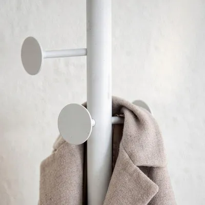 Productafbeelding van DRW Garderobe en voetstuk van metaal, wit, 175 x 37 x 37 cm