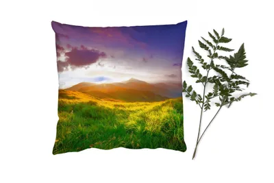 Produktbild von MuchoWow® Zierkissen Sofakissen Wohnzimmer Dekokissen 45x45 cm Berge - Sonne - Natur - Schlafpolster - Polster für das Sofa