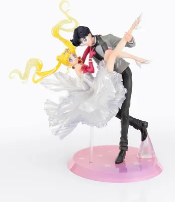 Produktbild von Sailor Moon FiguartsZERO Chouette PVC Statue Usagi & Tuxedo Mask Moonlight Glow Edition 24 cm
