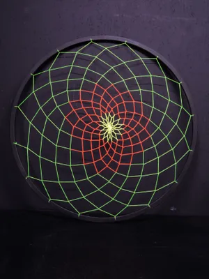 Produktbild von PSYWORK Schwarzlicht 2D StringArt Traumfänger "Neon Rastafari", 80cm