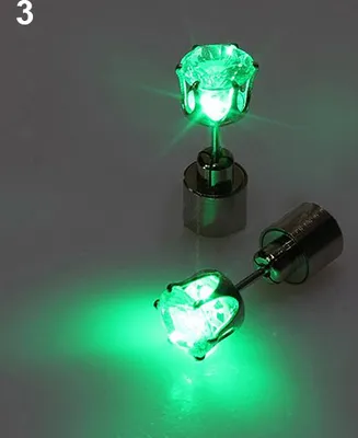 Produktbild von Leuchtende LED-Strass-Ohrringe, Ohrstecker, Tanzparty-Zubehör für Party/Weihnachten-Grün