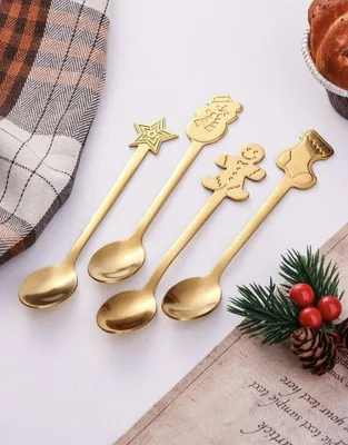 Produktbild von Merkloos Weihnachtslöffel-Set – 4 Stück – Goldfarben – Dessertlöffel – Kaffeelöffel – Schneemann – Weihnachtsgeschenk