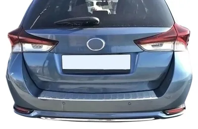Für Toyota Auris Touring Sports 06/2015- LADEKANTENSCHUTZ Edelstahl V2A Schutz in der Farbe von Recambo e.K.