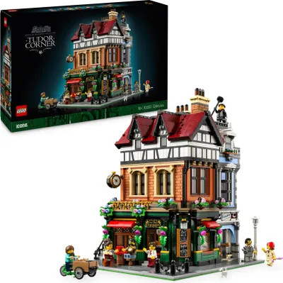 Produktbild von LEGO Icons Eckhaus im Tudorstil, Miniatur Haus Set für Erwachsene, Bauset mit 8 Minifiguren, Dekoration fürs Büro oder Wohnzimmer, Geschenk für Männer und Frauen 10350