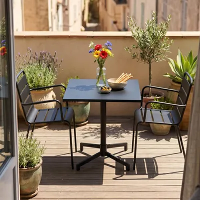 Immagine prodotto di Tavolo da 70 cm e 2 sedie da giardino in metallo nero - Oviala Palavas