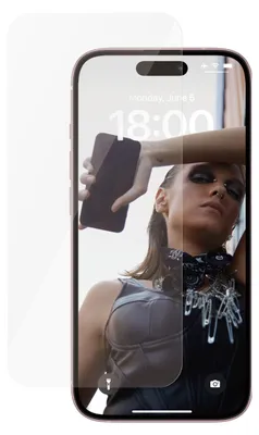 Produktbild von PanzerGlass SAFE. SP iPhone 15 UWF