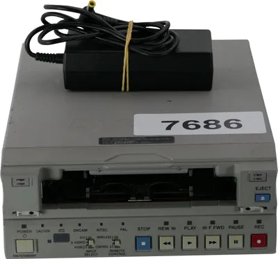 Obrázek produktu pro Sony DSR-11 – DVCAM a MiniDV