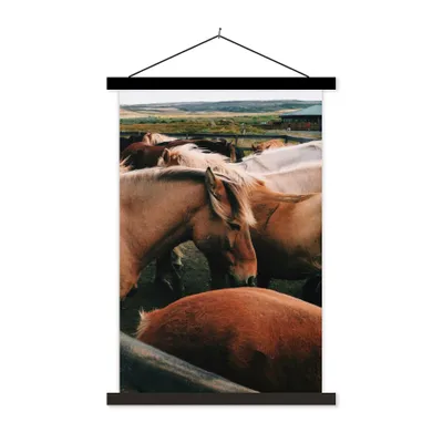 Produktbild von MuchoWow® Textilposter Pferde - Tiere - Spiel 120x180 cm mit schwarzem Rahmen - Fotos